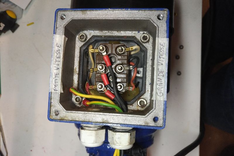 Fichier:Utilisation Moteur Triphasé IMG 20201107 1623540.jpg